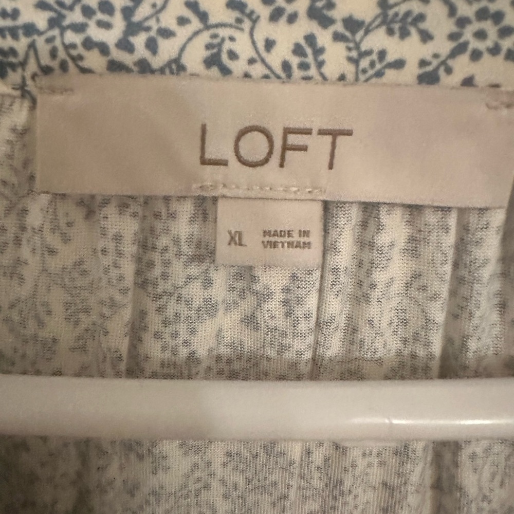 Loft Navy And Cream Patterned Blouse - image 3